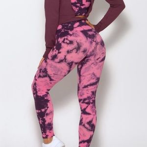 Bombshell sportswear tye dye seamless leggings